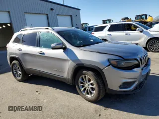 2019 Jeep Cherokee Latitude Plus with VIN 1C4PJMLB5KD195394, listed as a Copart auction lot 43544405 with 61,513 mi miles and Clean Title. Bid and sale history available at carsss.com. Image 4.