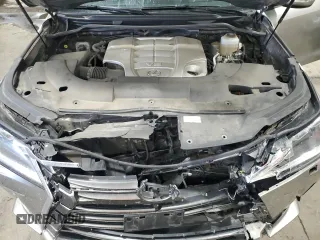 2018 Lexus LX 570 z VIN JTJHY7AX6J4261835, wystawiony jako Copart lot #55998945 z przebiegiem 99 673 mil mil oraz Szkody całkowita. Historia ofert i sprzedaży dostępna na DreamBid. Obrazek 12.