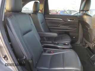 2016 Toyota Highlander Hybrid Limited with VIN 5TDDCRFH2GS019702, listed as a Copart auction lot 68250862 with 50,856 mi miles. Bid and sale history available at carsss.com. Image 11.