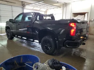 2022 Chevrolet Silverado 1500 LT Trail Boss with VIN 3GCUDFEL9NG599365, listed as a Copart auction lot 82362114 with 13,288 mi miles and Salvage Title. Bid and sale history available at DreamBid. Image 2.