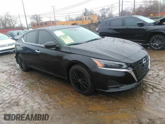 2025 Nissan Altima SV with VIN 1N4BL4DV2SN309199, listed as a IAAI auction lot 41677012 with 1,943 mi miles and . Bid and sale history available at DreamBid. Image 1.