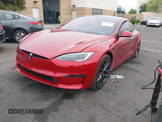 2023 Tesla Model S Plaid с VIN 5YJSA1E69PF510559, выставлен на аукционе IAAI как лот 42164885 с пробегом 28 200 миль миль и . История ставок и продаж доступна на DreamBid. Изображение 19.