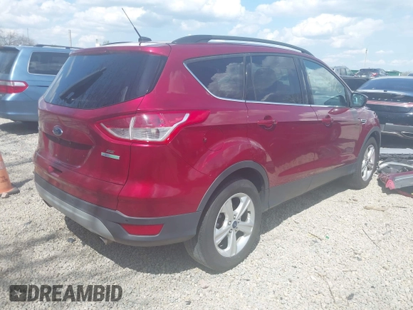 2016 Ford Escape SE with VIN 1FMCU0GXXGUB13165, listed as a IAAI auction lot 42094170 with 156,187 mi miles and . Bid and sale history available at carsss.com. Image 4.