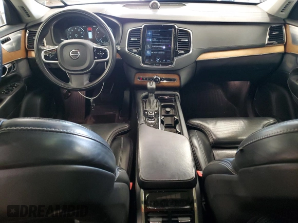 2018 Volvo XC90 Inscription z VIN YV4A22PLXJ1332708, wystawiony jako Copart lot #61257885 z przebiegiem 195 075 mil mil oraz Czysty tytuł • Clean title. Historia ofert i sprzedaży dostępna na DreamBid. Obrazek 8.