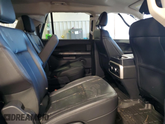 2024 Ford Expedition Max XLT with VIN 1FMJK1H8XREB02917, listed as a Copart auction lot 88500205 with 2,632 mi miles and Salvage Title. Bid and sale history available at DreamBid. Image 11.