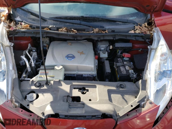 2015 Nissan LEAF SV with VIN 1N4AZ0CP8FC302748, listed as a Copart auction lot 67795322 with 51,746 mi miles. Bid and sale history available at carsss.com. Image 11.