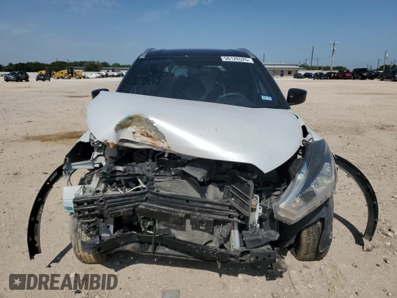 2018 Nissan Kicks SV with VIN 3N1CP5CU5JL502935, listed as a Copart auction lot 56126525 with 49,519 mi miles and Salvage title. Bid and sale history available at DreamBid. Image 5.