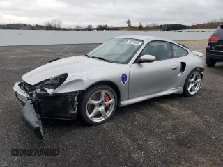 2004 Porsche 911 Carrera S with VIN WP0AB29924S685379, listed as a Copart auction lot 76817824 with 154,791 mi miles and Clean Title. Bid and sale history available at carsss.com. Image 1.