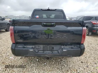 2024 Toyota Tundra Limited Hybrid z VIN 5TFWC5DB7RX045130, wystawiony jako Copart lot #50932715 z przebiegiem 17 046 mil mil oraz Szkoda całkowita • Salvage title. Historia ofert i sprzedaży dostępna na DreamBid. Obrazek 6.