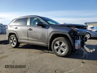 2024 Toyota RAV4 XLE with VIN 2T3P1RFV0RC449191, listed as a Copart auction lot 47747415 with 20,185 mi miles and Salvage Title. Bid and sale history available at DreamBid. Image 4.