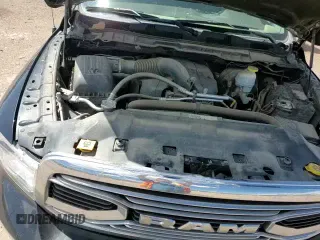 2017 Ram 1500 Limited z VIN 1C6RR7PT2HS722311, wystawiony jako Copart lot #60745175 z przebiegiem 135 798 mil mil oraz Szkoda całkowita • Salvage title. Historia ofert i sprzedaży dostępna na DreamBid. Obrazek 16.