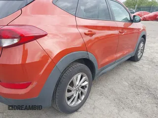 2017 Hyundai Tucson SE z VIN KM8J23A46HU387316, wystawiony jako IAAI lot #42074274 z przebiegiem Nie podano mil oraz . Historia ofert i sprzedaży dostępna na DreamBid. Obrazek 6.