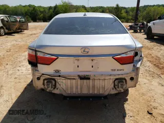 2014 Lexus ES 330 z VIN JTHBK1GG6E2105714, wystawiony jako Copart lot #52778825 z przebiegiem 125 153 mil mil oraz Szkoda całkowita • Salvage title. Historia ofert i sprzedaży dostępna na DreamBid. Obrazek 6.