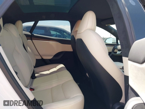 2022 Tesla Model S с VIN 5YJSA1E55NF486538, выставлен на аукционе IAAI как лот 42660966 с пробегом 41 465 миль миль и . История ставок и продаж доступна на DreamBid. Изображение 8.