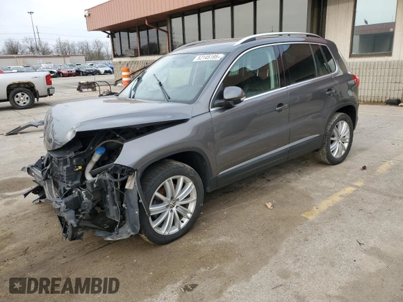 2014 Volkswagen Tiguan SEL с VIN WVGAV3AXXEW556593, выставлен на аукционе Copart как лот 57872585 с пробегом 113 312 миль миль и Чистый • Clean title. История ставок и продаж доступна на DreamBid. Изображение 1.