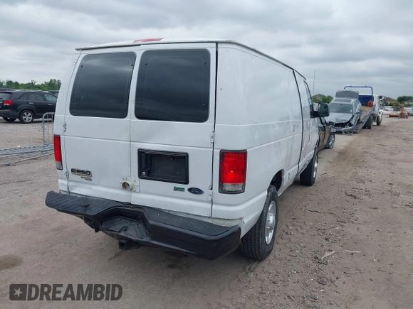 2014 Ford Econoline Cargo Commercial with VIN 1FTNE2EL9EDA25209, listed as a IAAI auction lot 42046588 with 131,520 mi miles and . Bid and sale history available at carsss.com. Image 4.