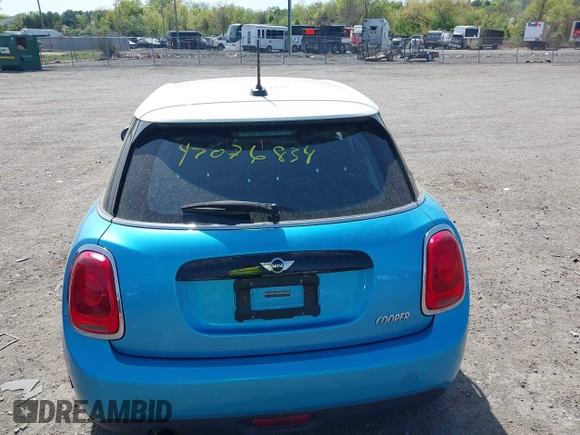 2017 MINI Hardtop 4 Door Cooper with VIN WMWXU1C32H2F78602, listed as a IAAI auction lot 42076854 with 43,270 mi miles and . Bid and sale history available at DreamBid. Image 17.