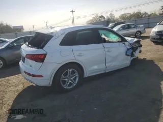 2018 Audi Q5 Premium with VIN WA1ANAFY2J2124036, listed as a Copart auction lot 49914905 with 0 mi miles and Non Repairable. Bid and sale history available at carsss.com. Image 3.