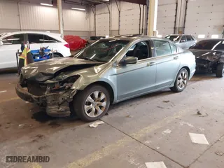 2008 Honda Accord Sdn EX-L with VIN JHMCP26828C046925, listed as a IAAI auction lot 41736541 with 199,602 mi miles. Bid and sale history available at carsss.com. Image 18.