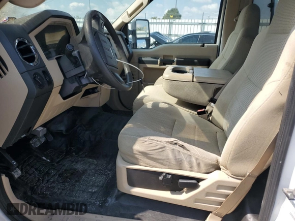 2008 Ford F-350 z VIN 1FTSF31R18EE09452, wystawiony jako Copart lot #66948814 z przebiegiem Nie podano mil oraz Szkoda całkowita • Salvage title. Historia ofert i sprzedaży dostępna na DreamBid. Obrazek 7.