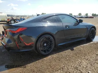 2023 BMW M4 Competition xDrive z VIN WBS43AZ01PCN00655, wystawiony jako Copart lot #59789725 z przebiegiem 13 866 mil mil oraz Czysty tytuł • Clean title. Historia ofert i sprzedaży dostępna na DreamBid. Obrazek 3.