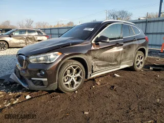 2017 BMW X1 xDrive28i with VIN WBXHT3C32H5F70488, listed as a Copart auction lot 47505115 with 0 mi miles and Salvage Title. Bid and sale history available at carsss.com. Image 1.