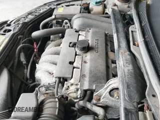 2004 Volvo S60 с VIN YV1RS61T842326923, выставлен на аукционе IAAI как лот 42652902 с пробегом 183 511 миль миль и . История ставок и продаж доступна на DreamBid. Изображение 16.
