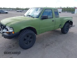 1998 Ford Ranger XL with VIN 1FTZR15X2WTA66193, listed as a IAAI auction lot 42098866 with 276,916 mi miles. Bid and sale history available at carsss.com. Image 2.