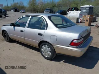 1997 Toyota Corolla with VIN 2T1BA02E5VC199882, listed as a IAAI auction lot 42038252 with 194,140 mi miles and . Bid and sale history available at DreamBid. Image 3.