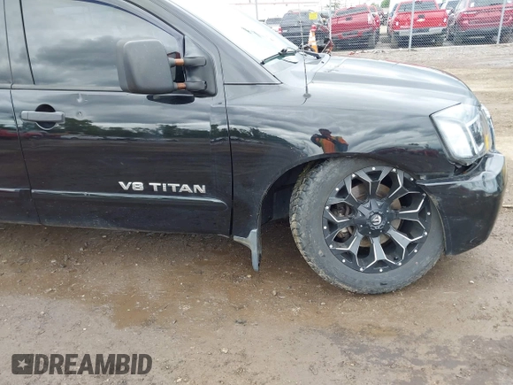 2011 Nissan Titan SL с VIN 1N6AA0EC5BN315853, выставлен на аукционе IAAI как лот 42340624 с пробегом 162 074 миль миль и . История ставок и продаж доступна на DreamBid. Изображение 17.