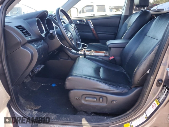 2012 Toyota Highlander Hybrid Limited with VIN JTEDC3EH8C2008943, listed as a Copart auction lot 81620464 with 105,499 mi miles and Salvage Title. Bid and sale history available at carsss.com. Image 7.