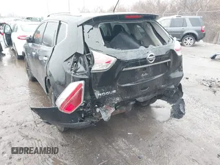 2016 Nissan Rogue SL with VIN 5N1AT2MT1GC850588, listed as a IAAI auction lot 38319626 with 116,748 mi miles. Bid and sale history available at carsss.com. Image 6.
