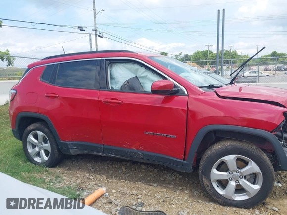 2020 Jeep Compass Latitude z VIN 3C4NJDBB6LT173909, wystawiony jako IAAI lot #42615635 z przebiegiem 34 212 mil mil oraz . Historia ofert i sprzedaży dostępna na DreamBid. Obrazek 13.