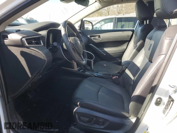 2024 Toyota Corolla Cross XLE с VIN 7MUDAABG2RV092744, выставлен на аукционе Copart как лот 52008035 с пробегом 6 263 миль миль и Списание • Salvage title. История ставок и продаж доступна на DreamBid. Изображение 7.