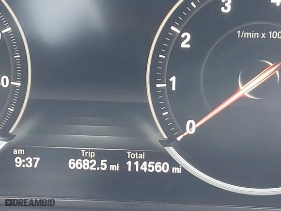 2015 BMW X6 xDrive50i with VIN 5UXKU6C54F0F94383, listed as a IAAI auction lot 41467773 with 114,560 mi miles. Bid and sale history available at carsss.com. Image 15.