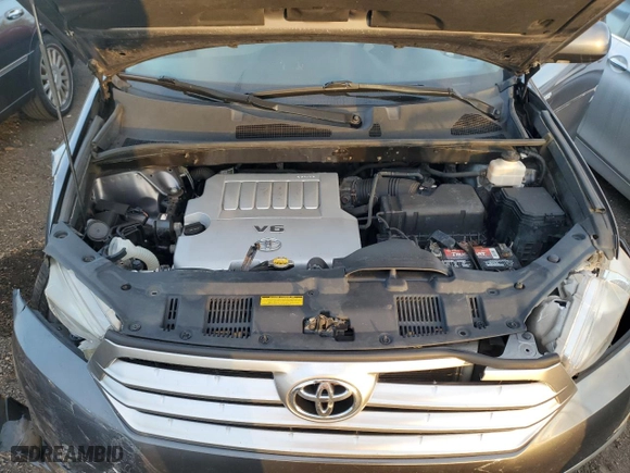 2011 Toyota Highlander Limited with VIN 5TDYK3EHXBS048747, listed as a Copart auction lot 88459205 with 170,287 mi miles and Salvage Title. Bid and sale history available at carsss.com. Image 12.