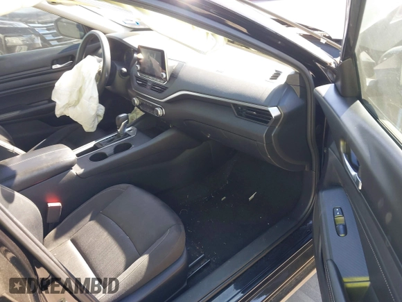 2019 Nissan Altima S with VIN 1N4BL4BV0KC220973, listed as a IAAI auction lot 41826949 with 71,177 mi miles and . Bid and sale history available at DreamBid. Image 5.