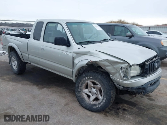 2003 Toyota Tacoma with VIN 5TEWN72N83Z286455, listed as a IAAI auction lot 41270076 with 170,482 mi miles. Bid and sale history available at carsss.com. Image 1.