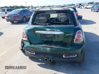 2012 MINI Hardtop S with VIN WMWSV3C50CT388026, listed as a IAAI auction lot 42093542 with 51,308 mi miles and . Bid and sale history available at DreamBid. Image 16.