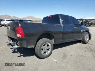2018 Ram 1500 Express z VIN 1C6RR6FT7JS195917, wystawiony jako Copart lot #49354805 z przebiegiem 57 953 mil mil oraz Szkoda całkowita • Salvage title. Historia ofert i sprzedaży dostępna na DreamBid. Obrazek 3.