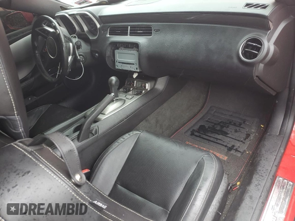 2011 Chevrolet Camaro 2LT with VIN 2G1FC1ED6B9206735, listed as a Copart auction lot 58715995 with 99,229 mi miles and Salvage title. Bid and sale history available at DreamBid. Image 8.