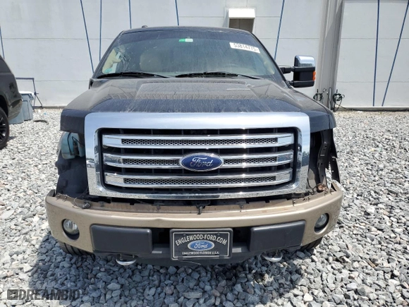 2013 Ford F-150 XLT with VIN 1FTFW1E68DFC16774, listed as a Copart auction lot 53814775 with 274,150 mi miles and Salvage Title. Bid and sale history available at carsss.com. Image 5.
