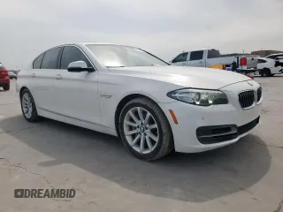 2014 BMW 5 Series 535i z VIN WBA5B1C59ED482543, wystawiony jako Copart lot #53393975 z przebiegiem 123 837 mil mil oraz Czysty tytuł • Clean title. Historia ofert i sprzedaży dostępna na DreamBid. Obrazek 4.