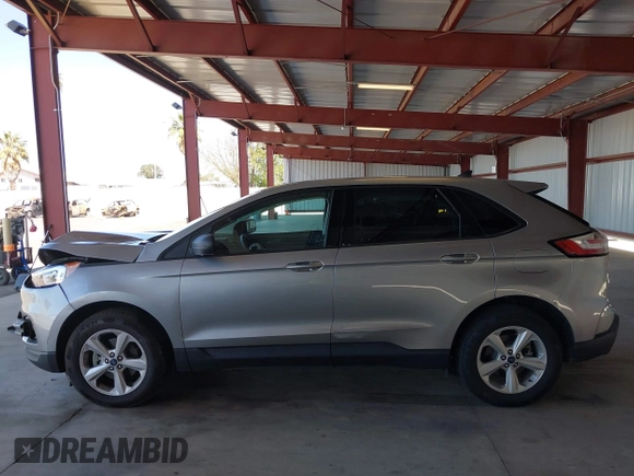 2020 Ford Edge SE z VIN 2FMPK3G97LBA60726, wystawiony jako IAAI lot #41996884 z przebiegiem 62 817 mil mil oraz . Historia ofert i sprzedaży dostępna na DreamBid. Obrazek 14.
