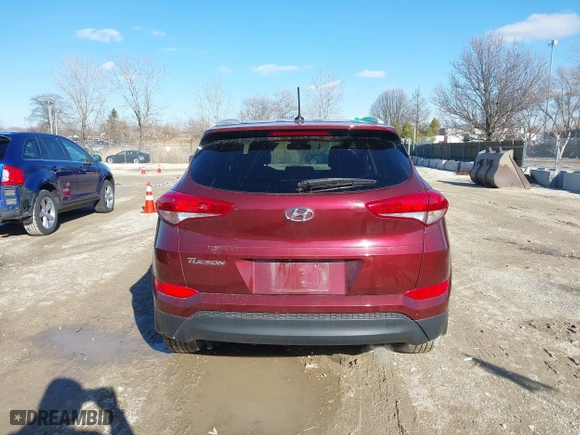 2017 Hyundai Tucson SE Plus with VIN KM8J33A45HU391175, listed as a IAAI auction lot 41803304 with 70,784 mi miles. Bid and sale history available at carsss.com. Image 17.