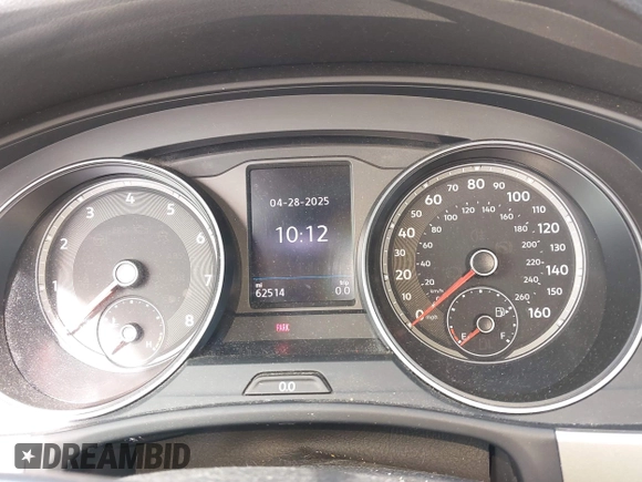 2019 Volkswagen Atlas SE with VIN 1V2UR2CA3KC613611, listed as a IAAI auction lot 42135382 with 62,514 mi miles and . Bid and sale history available at DreamBid. Image 7.