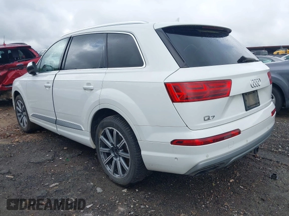 2019 Audi Q7 Premium Plus z VIN WA1LAAF71KD031123, wystawiony jako IAAI lot #41953574 z przebiegiem 48 999 mil mil oraz . Historia ofert i sprzedaży dostępna na DreamBid. Obrazek 3.