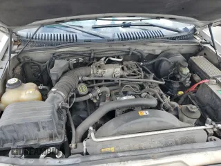 2004 Ford Explorer XLT with VIN 1FMZU73W24ZA74876, listed as a Copart auction lot 68370754 with 172,112 mi miles and Salvage title. Bid and sale history available at DreamBid. Image 12.