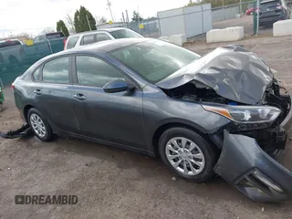 2021 Kia Forte LXS with VIN 3KPF24AD3ME303347, listed as a IAAI auction lot 42014410 with 80,618 mi miles. Bid and sale history available at carsss.com. Image 14.