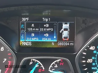 2016 Ford Escape SE with VIN 1FMCU9GXXGUC53589, listed as a IAAI auction lot 42017364 with 89,394 mi miles. Bid and sale history available at carsss.com. Image 15.